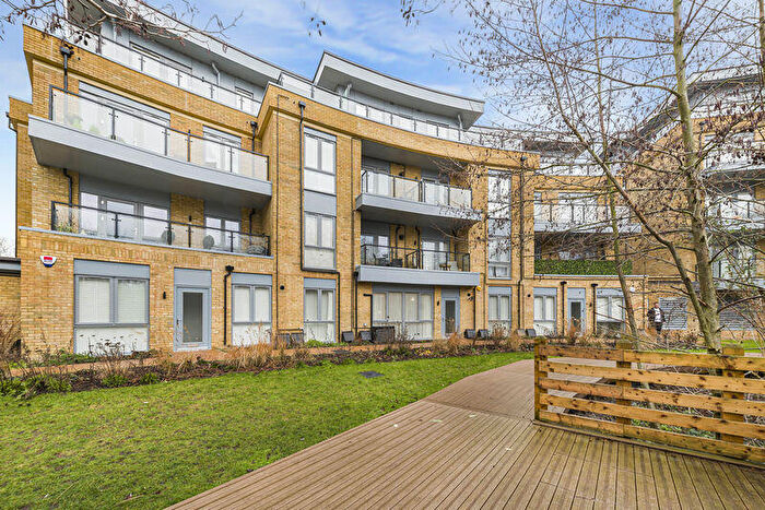 2 Bedroom Maisonette For Sale In Roman Way, Beckenham, BR3
