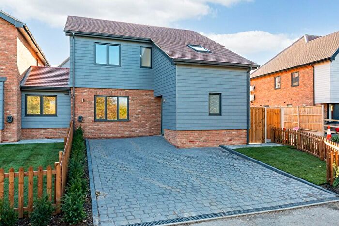 3 Bedroom Semi Detached House For Sale In Pelham Road, Braughing, SG11