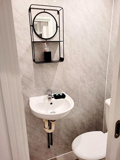 Studio To Rent In Harrow, HA2