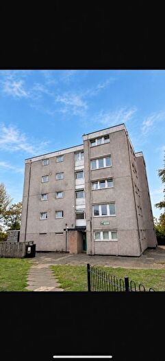 2 Bedroom Flat For Sale In Summit Way, Southampton, SO18