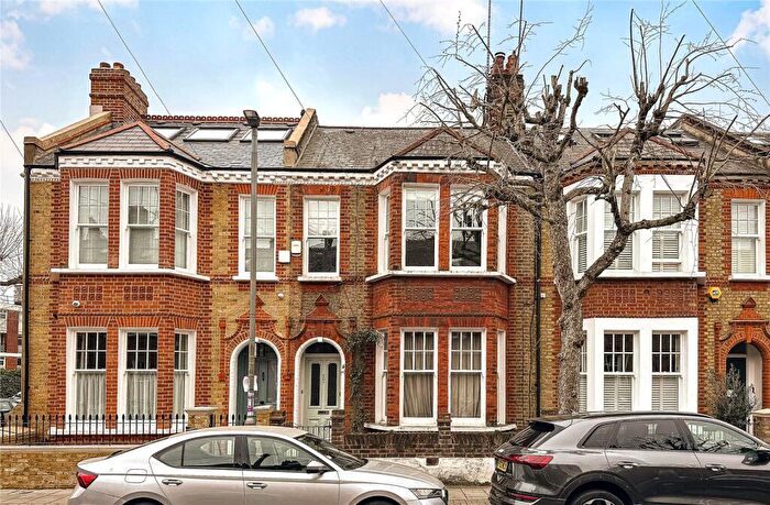 4 Bedroom Terraced House For Sale In Worfield Street, London, SW11