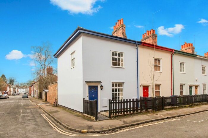 3 Bedroom End Of Terrace House To Rent In Hart Street, Oxford, OX2