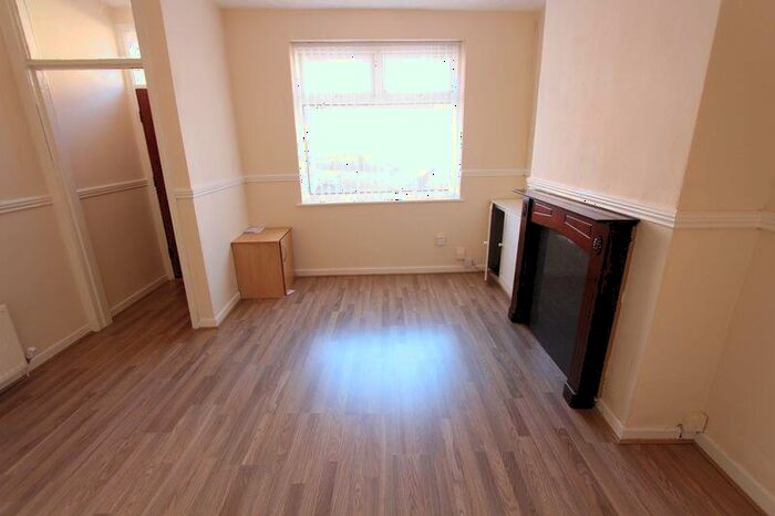 3 Bedroom Terraced House To Rent In Moore Street, Bootle, L20