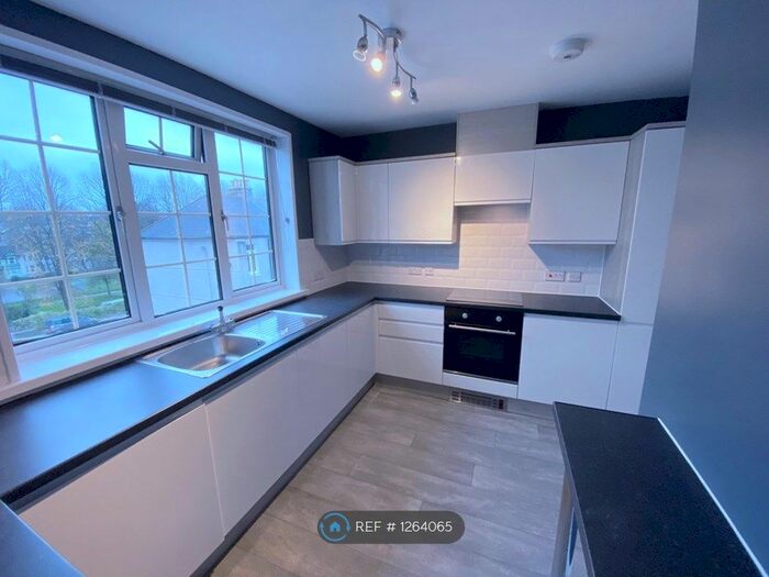 2 Bedroom Flat To Rent In St Judes, Plymouth PL4