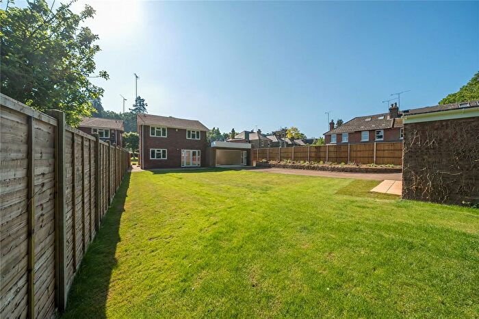 4 Bedroom Detached House To Rent In Bradbourne Park Road, Sevenoaks, Kent, TN13