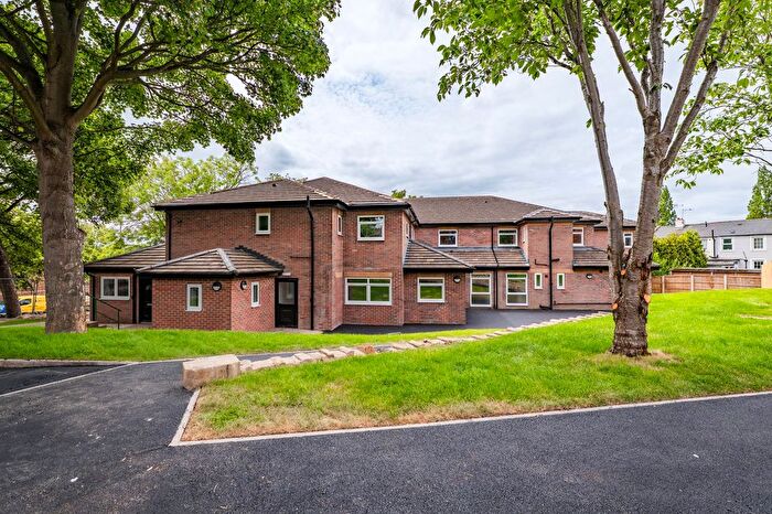 2 Bedroom Flat To Rent In Park Road, Worsborough, S70