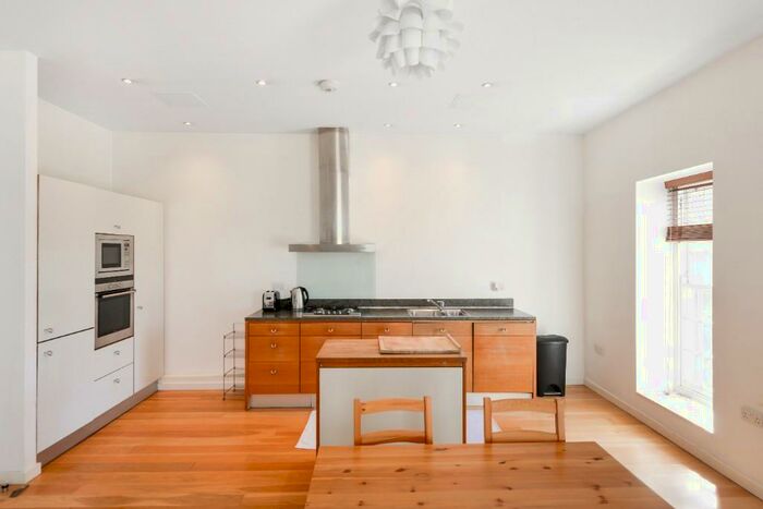 2 Bedroom Apartment To Rent In Glaisher Street, London, SE8