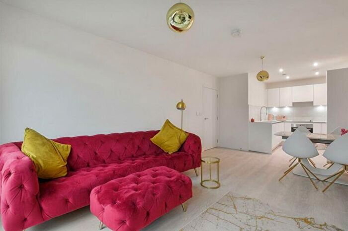1 Bedroom Flat To Rent In Harrow View, Cadmium Apartments, HA1
