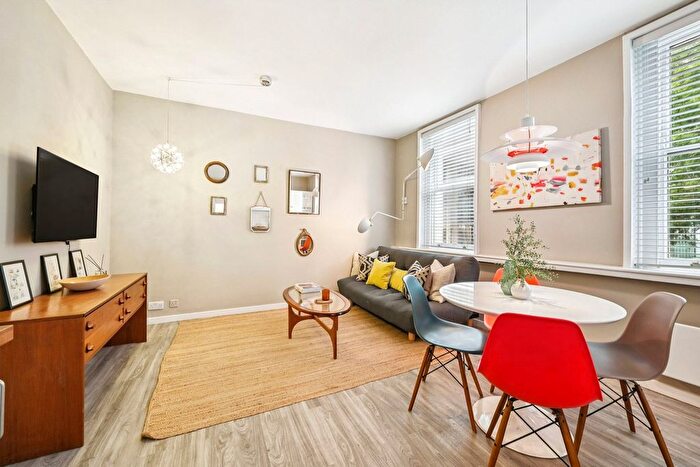 1 Bedroom Flat To Rent In New Cavendish Street, Fitzrovia, London, W1W