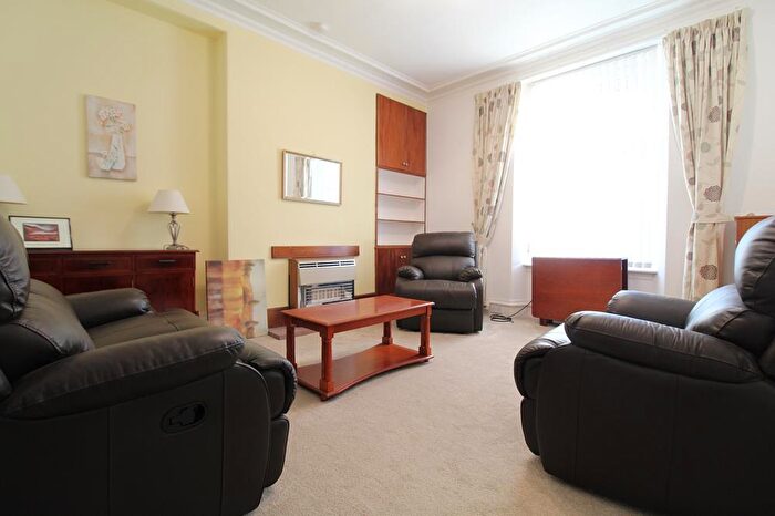 1 Bedroom Flat To Rent In Mile End Avenue First Left, Aberdeen, Ab, AB15