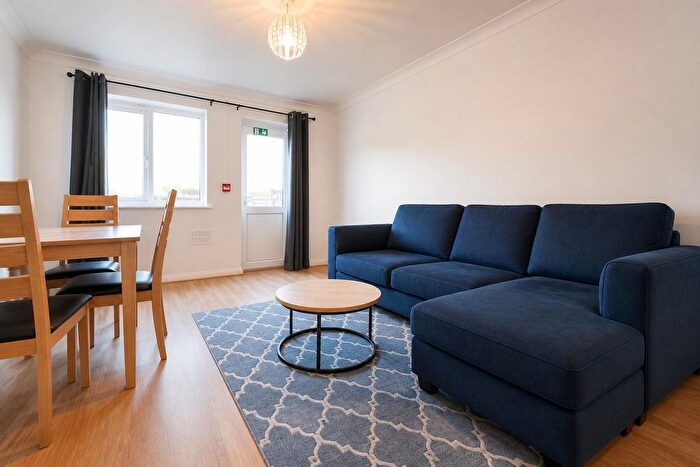 4 Bedroom Terraced House To Rent In Hillview Drive, Thamesmead, SE28