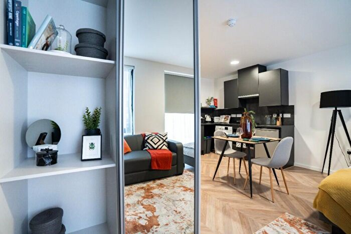 Apartment To Rent In A Rockingham Street, Sheffield, S1