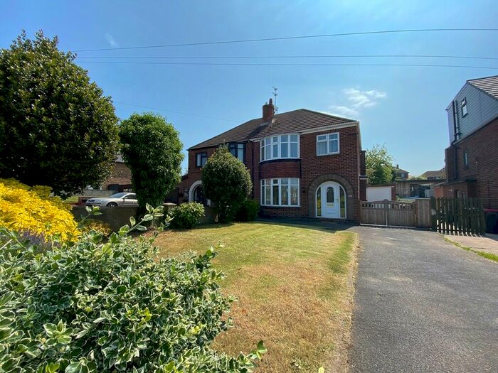 3 Bedroom Semi-Detached House To Rent In East Bawtry Road, Rotherham, S60