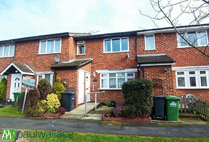 1 Bedroom Ground Maisonette To Rent In The Canadas, Turnford, EN10