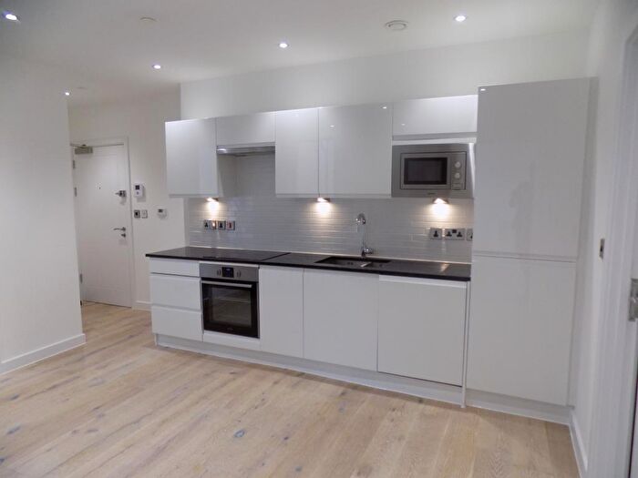 2 Bedroom Apartment To Rent In Garrard House, Garrard Street, RG1