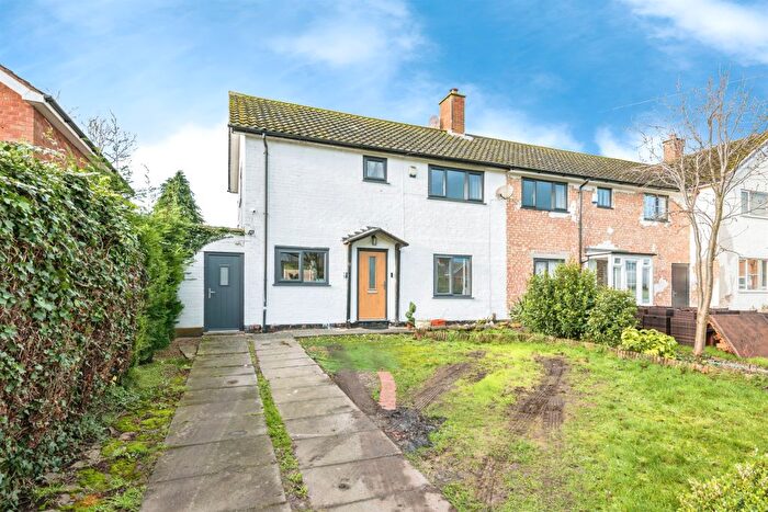 3 Bedroom End Of Terrace House For Sale In Langley Hall Drive, Sutton Coldfield, B75