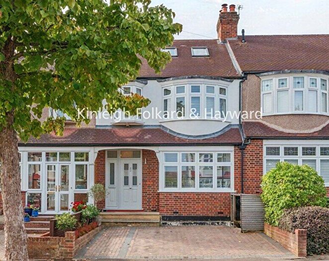 4 Bedroom Terraced House For Sale In Cherrywood Lane, Morden, SM4