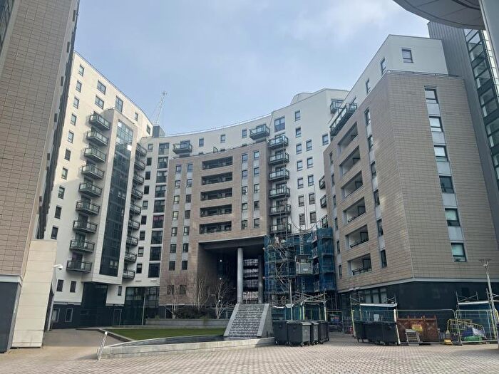 1 Bedroom Apartment To Rent In Gateway East, Leeds City Centre, LS9