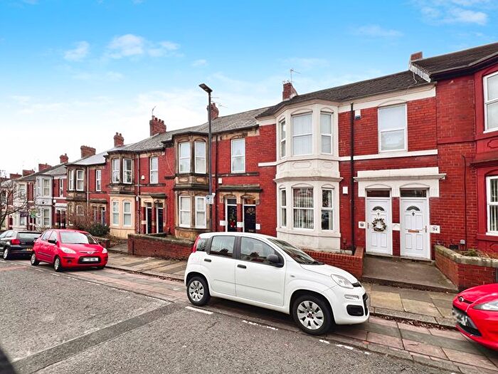 2 Bedroom Flat To Rent In Greystoke Avenue, Newcastle Upon Tyne, NE2