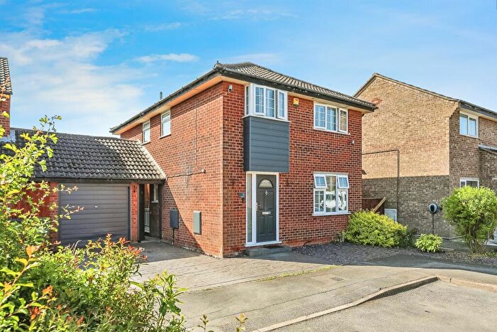 4 Bedroom Detached House For Sale In Stanegate, Sawtry, Huntingdon, PE28