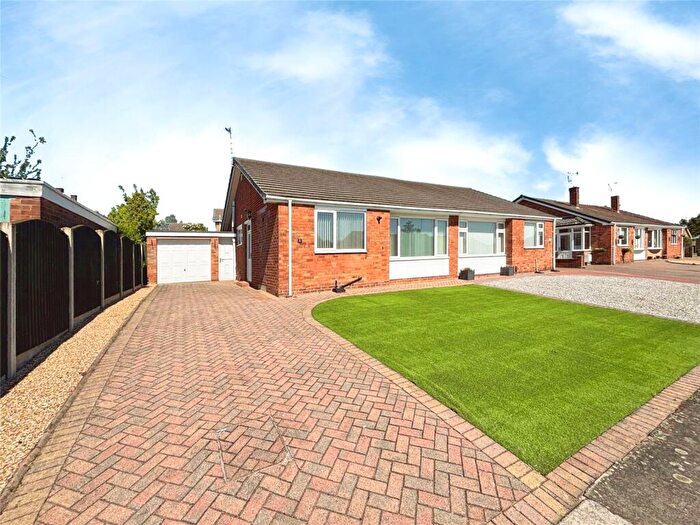 2 Bedroom Bungalow For Sale In Rowan Court, Wheatley Hills, Doncaster, South Yorkshire, DN2