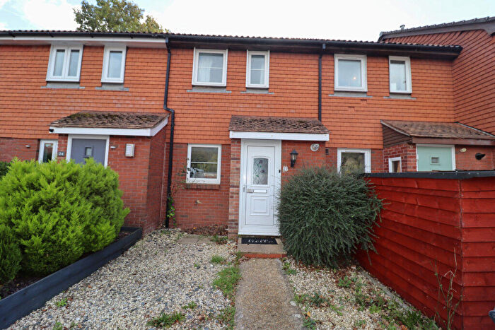 2 Bedroom Terraced House For Sale In Fathoms Reach, Hayling Island, PO11