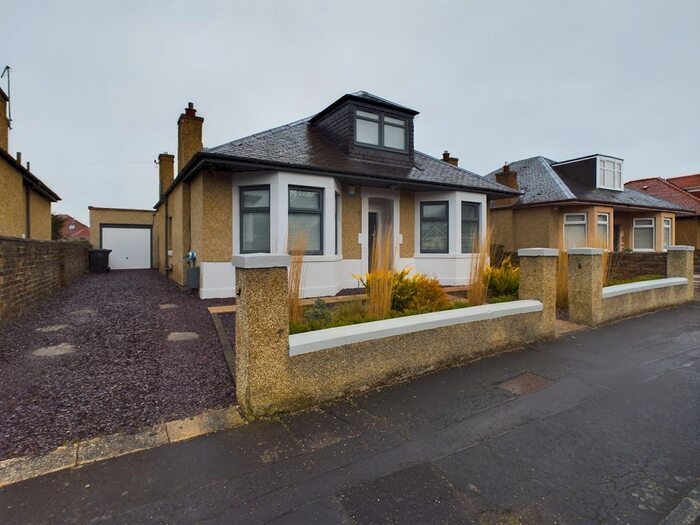 4 Bedroom Bungalow To Rent In Duddingston View, Edinburgh, EH15