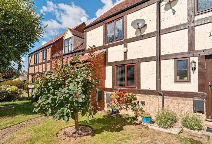 2 Bedroom Terraced House For Sale In Stonecroft Close, Bishops Cleeve, Cheltenham, Gloucestershire, GL52