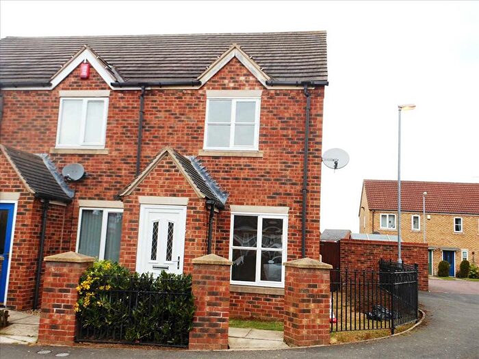 2 Bedroom Town House To Rent In Temple Road, Scunthorpe, DN17