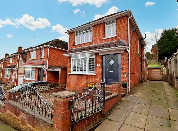 3 Bedroom Detached House For Sale In Westway Crescent, Belfast, BT13
