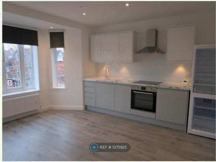 1 Bedroom Flat To Rent In Worple Road, London, SW19