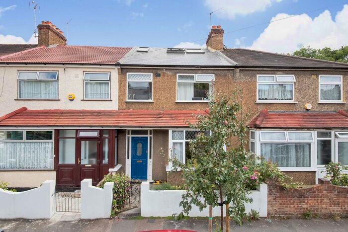 3 Bedroom Terraced House To Rent In Malyons Road, London, SE13