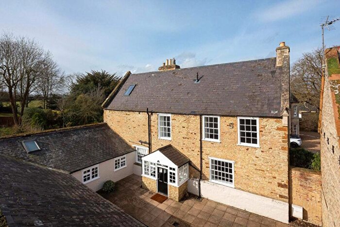 5 Bedroom House To Rent In B High St, Great Houghton, Northampton, NN4