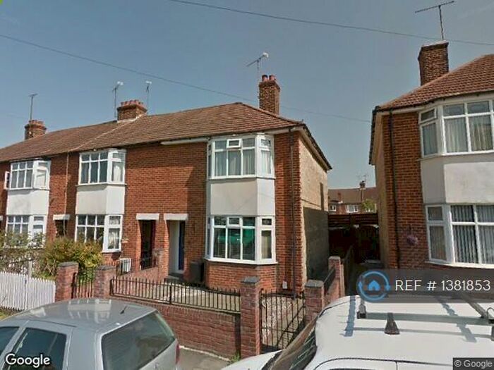 3 Bedroom End Of Terrace House To Rent In Hart Street, Chelmsford, CM2