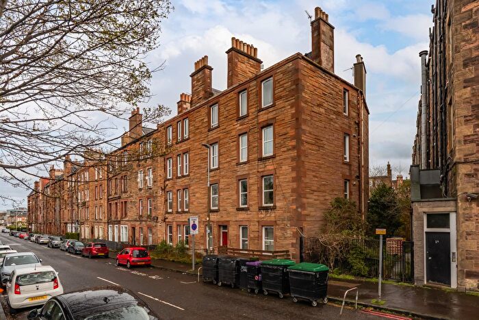 2 Bedroom Flat For Sale In / Wheatfield Road, Edinburgh, EH11