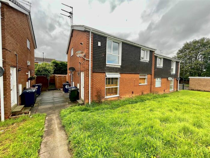 2 Bedroom Flat To Rent In Tudor Walk, Newcastle Upon Tyne, NE3