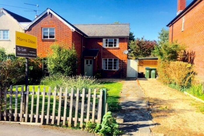 2 Bedroom Property To Rent In Aberdeen Road, Southampton, SO17