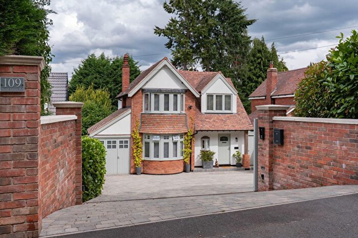 5 Bedroom Detached House For Sale In Barnt Green Road, Cofton Hackett, B45