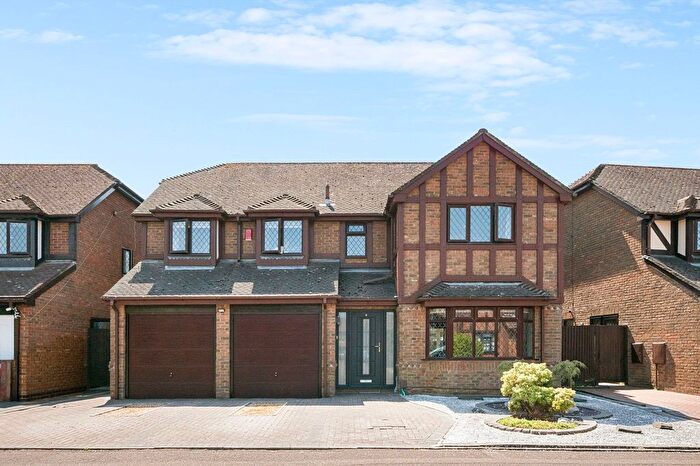 5 Bedroom Detached House For Sale In Charlotte Close, Poole, BH12