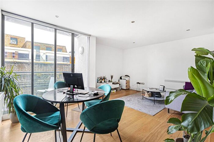 2 Bedroom Apartment To Rent In Dereham Place, Shoreditch, London, EC2A