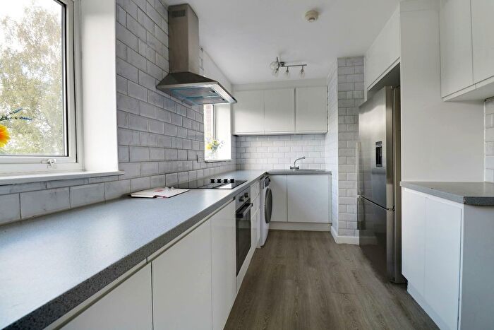 4 Bedroom Town House To Rent In Swanley, Kent, BR8