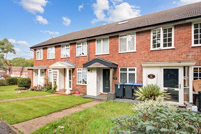 3 Bedroom Terraced House For Sale In Pond Way, East Grinstead, West Sussex, RH19