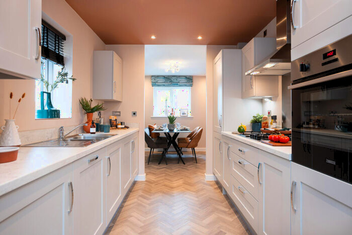 3 Bedroom Semi-Detached House For Sale In Stirling Road, Midway, Swadlincote, DE11