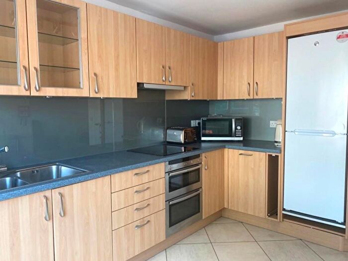 6 Bedroom House To Rent In Perne Avenue, Cambridge, CB1