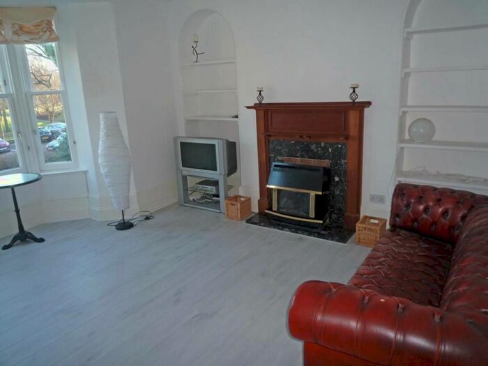 2 Bedroom Flat To Rent In Hardgate, Aberdeen, AB11