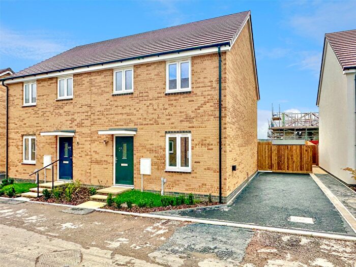 3 Bedroom Semi-Detached House For Sale In Pennywell, Bideford, Devon, EX39