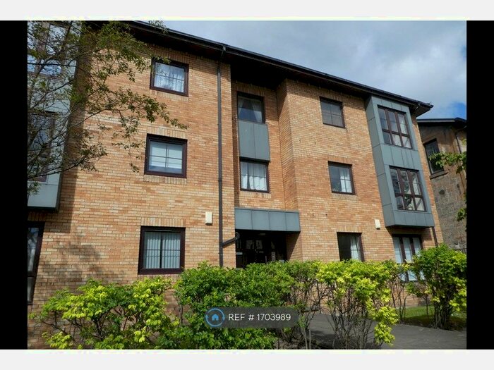 2 Bedroom Flat To Rent In Westercraigs Court, Glasgow, G31