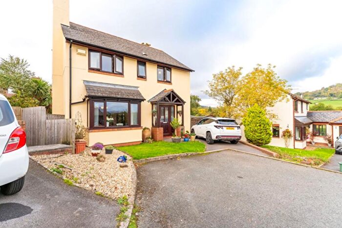 4 Bedroom Detached House For Sale In Chapel Grove, Llanvihangel Crucorney, Abergavenny, NP7