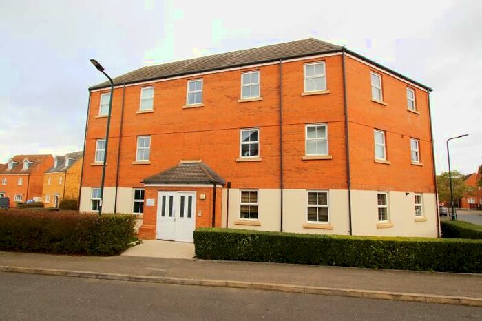 2 Bedroom Flat To Rent In Deer Valley Road, Peterborough, PE2