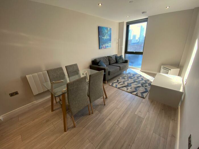 2 Bedroom Apartment To Rent In Park Central, L3